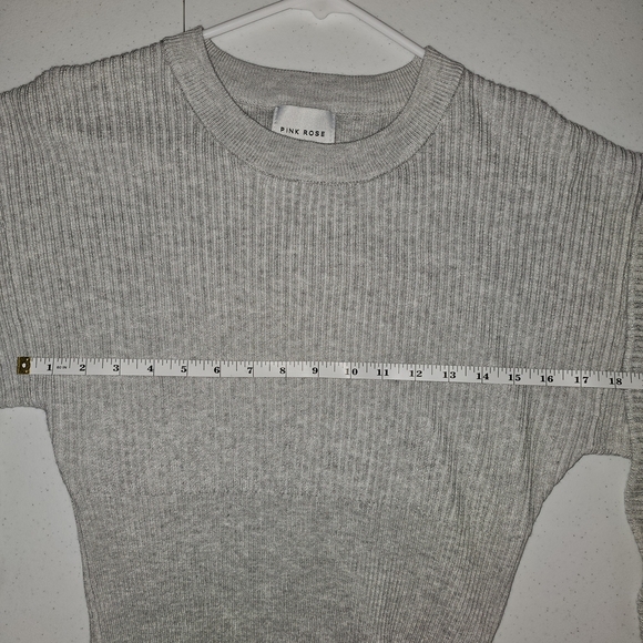 Pink Rose Light Gray Knit Cropped Crewneck Sweater Top - Picture 5 of 9